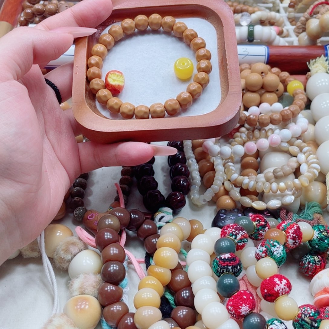 大叶紫檀（黑酸枝木类）猴头卡9的