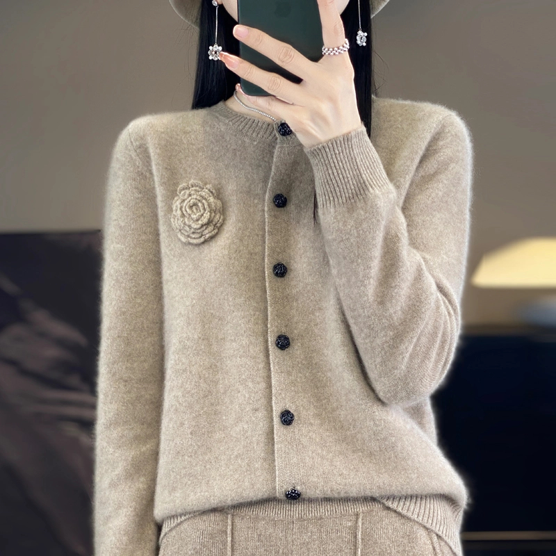 春秋新款纯羊毛玫瑰花开衫针织女士打底衫外套显瘦毛衣894
