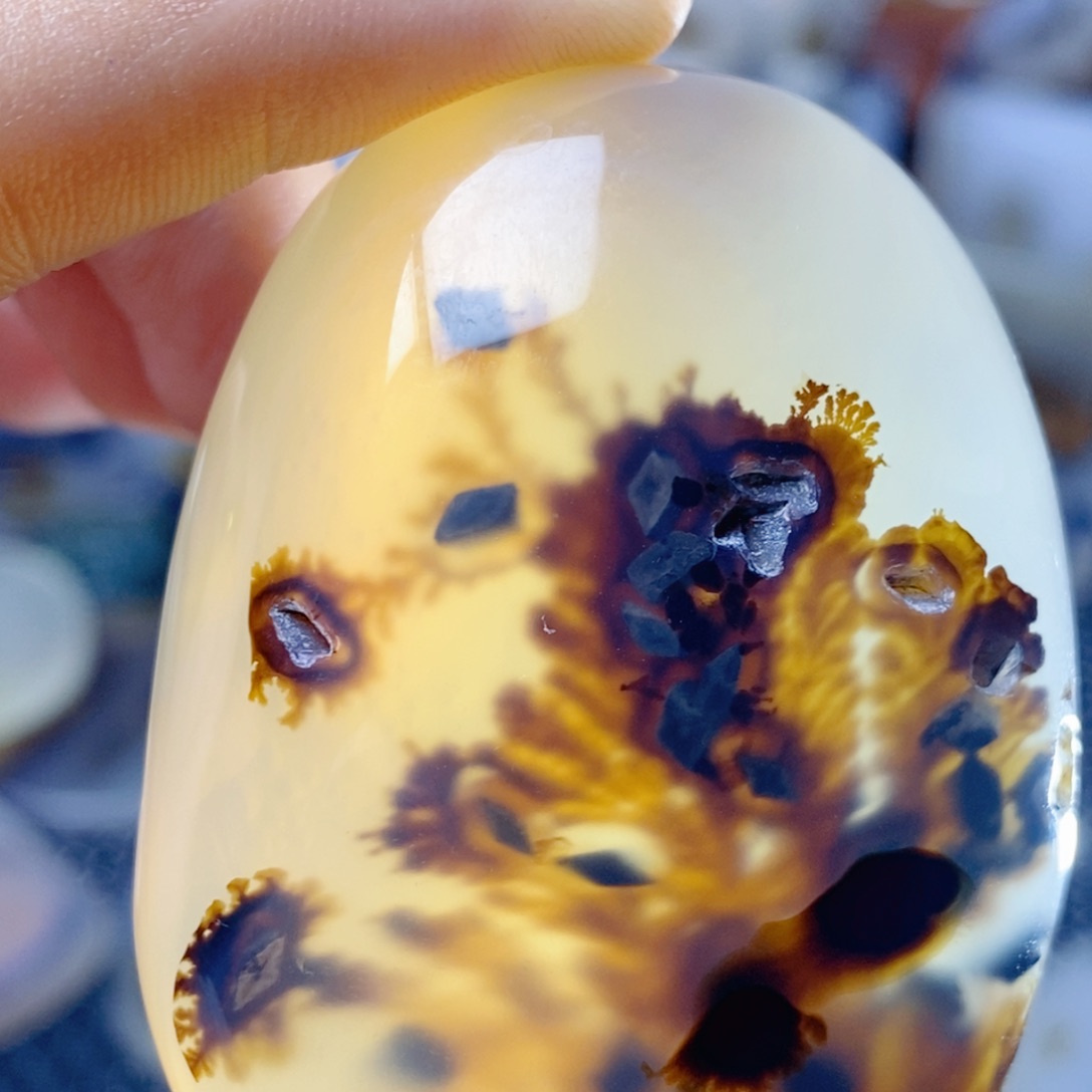 玛瑙/玉髓未镶嵌珠宝半成品