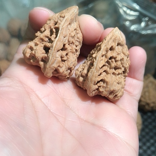 万***瓷把件文玩核桃异形一帆风顺