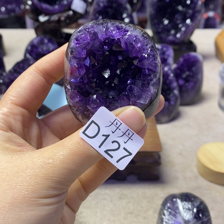 未镶嵌大型摆件（非配饰）水晶