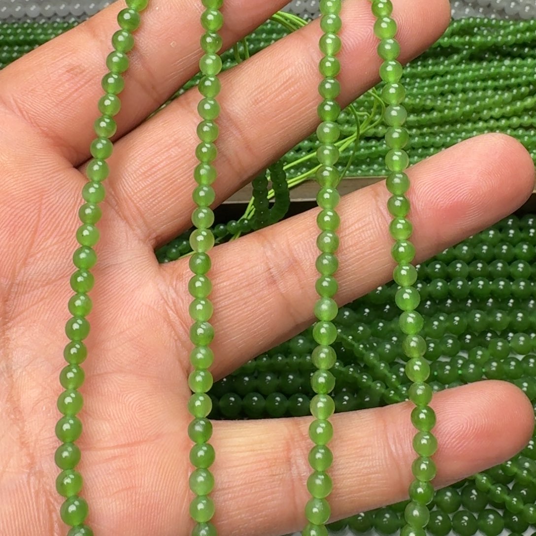 和田玉未镶嵌颈饰碧玉冰阳绿卡4