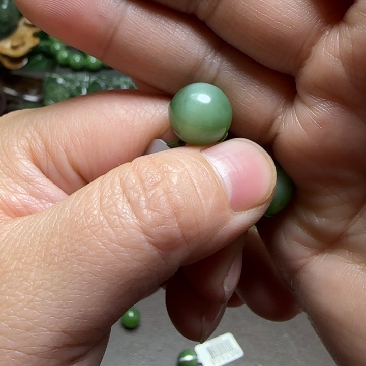 和田玉（碧玉）单珠未镶嵌