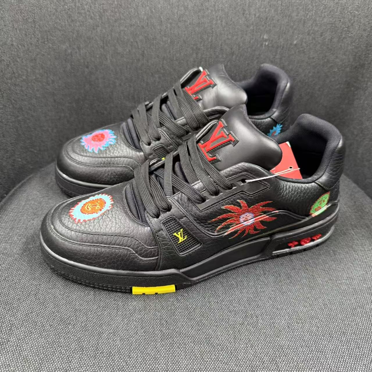 99新 LouisVuitton/路易威登 黑色草间弥生联名trainer奢鞋
