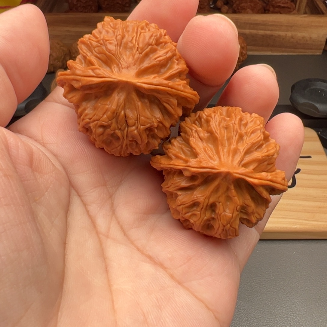 ****涛文玩核桃把件苹果