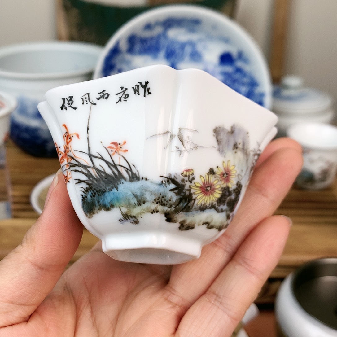 粉彩花卉手工主人杯