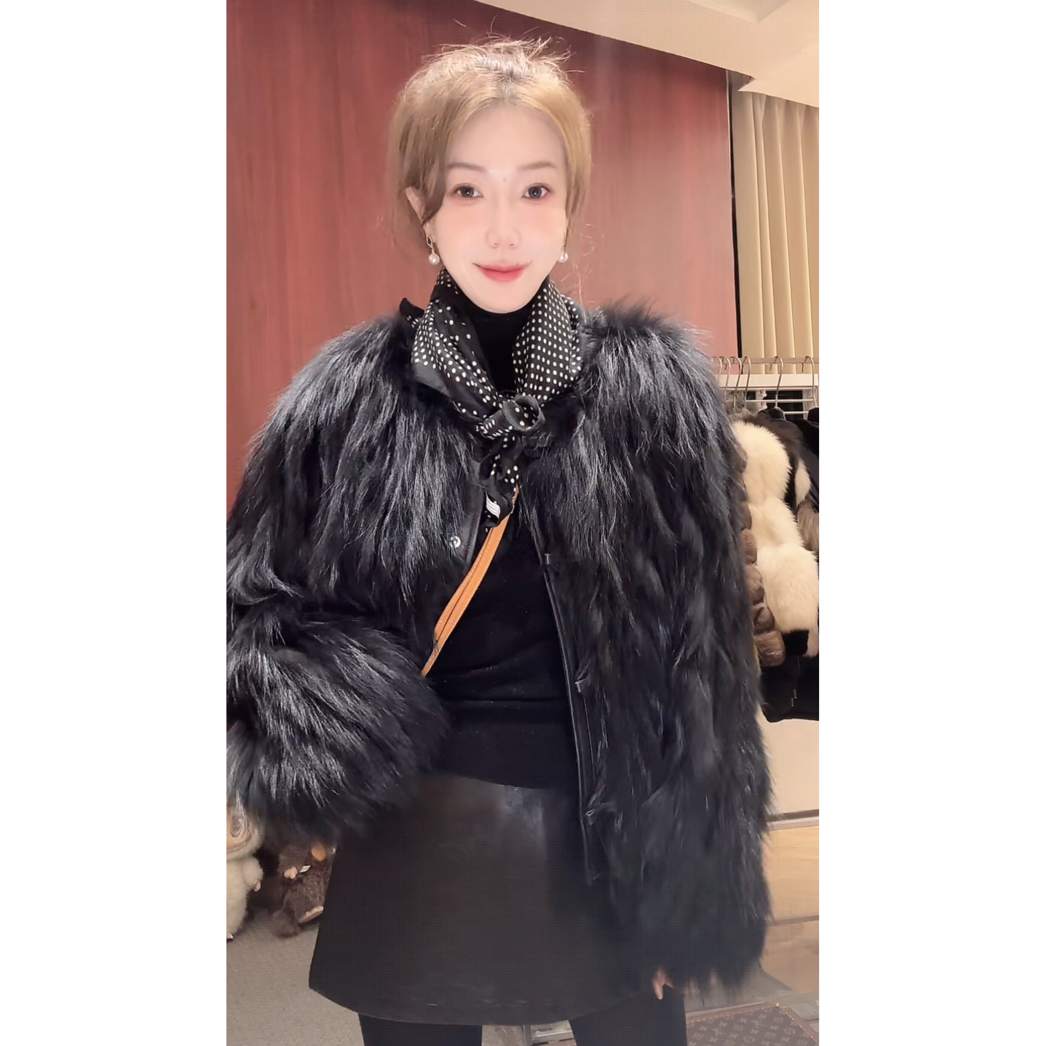 DEDM•STUDIODM/秋冬小众高奢风千金感狐狸毛外套2509PMYT/23083