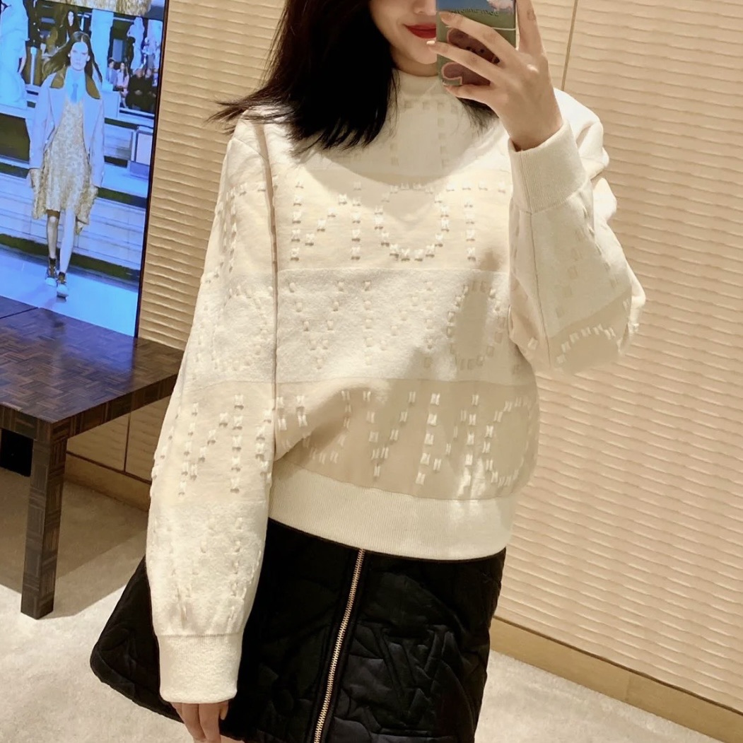 全新未使用 LouisVuitton/路易威登 积分-100汤/P215360679/毛衣