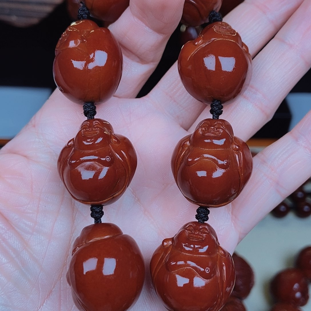 橄榄核吊坠光背弥勒