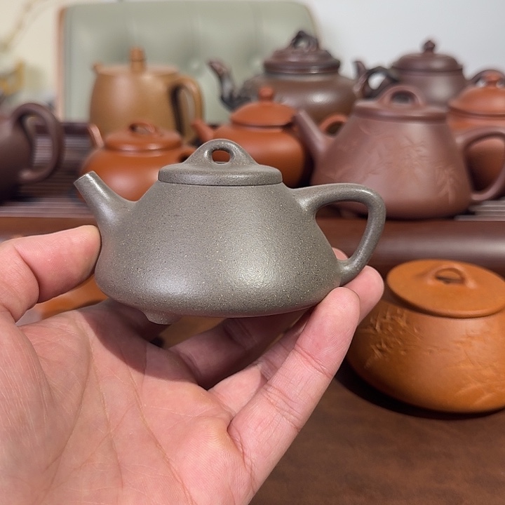 紫砂茶壶子冶青段