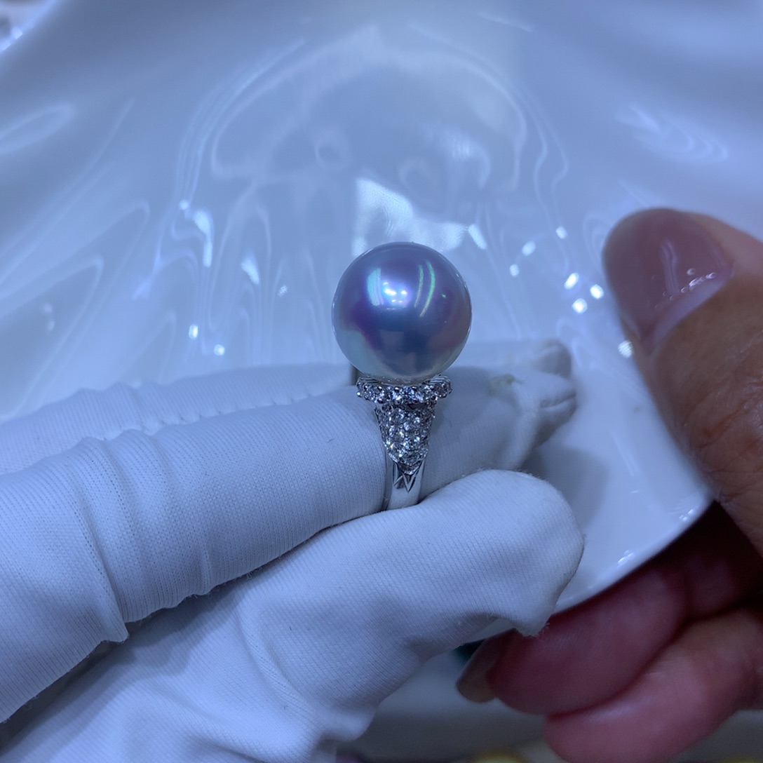 海水珍珠戒指18K金镶嵌看****变澳白