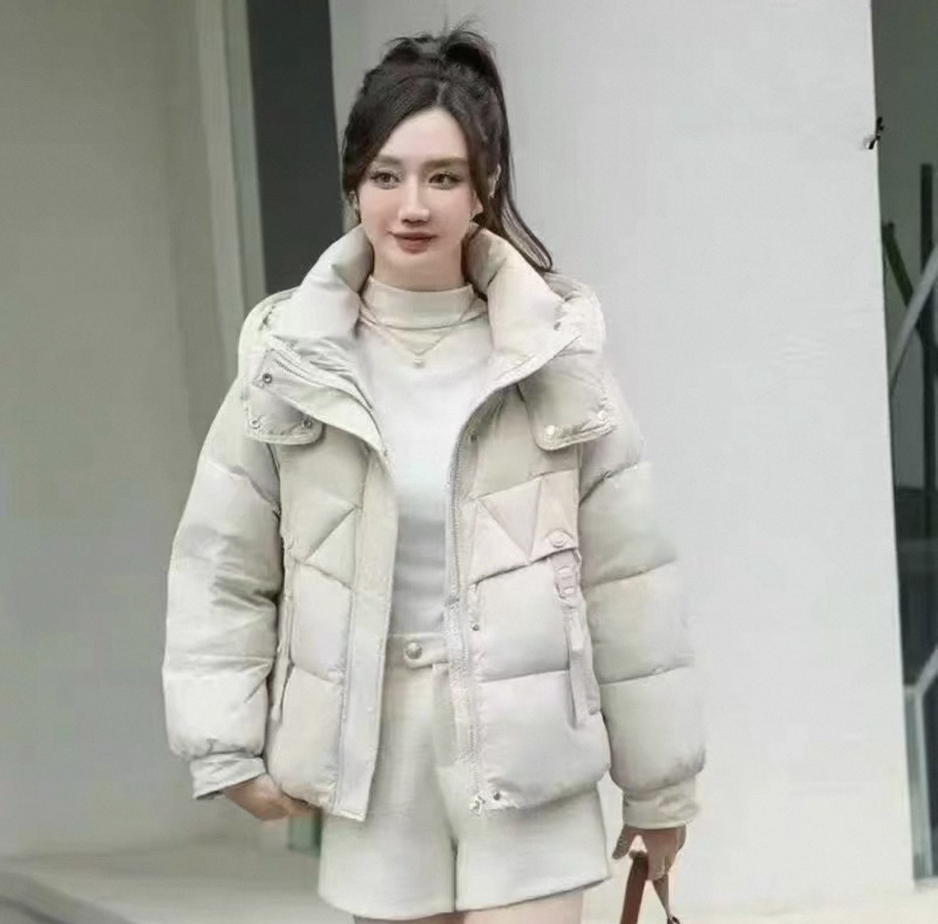 【亏本清仓】新款时尚羽绒服外套百搭616