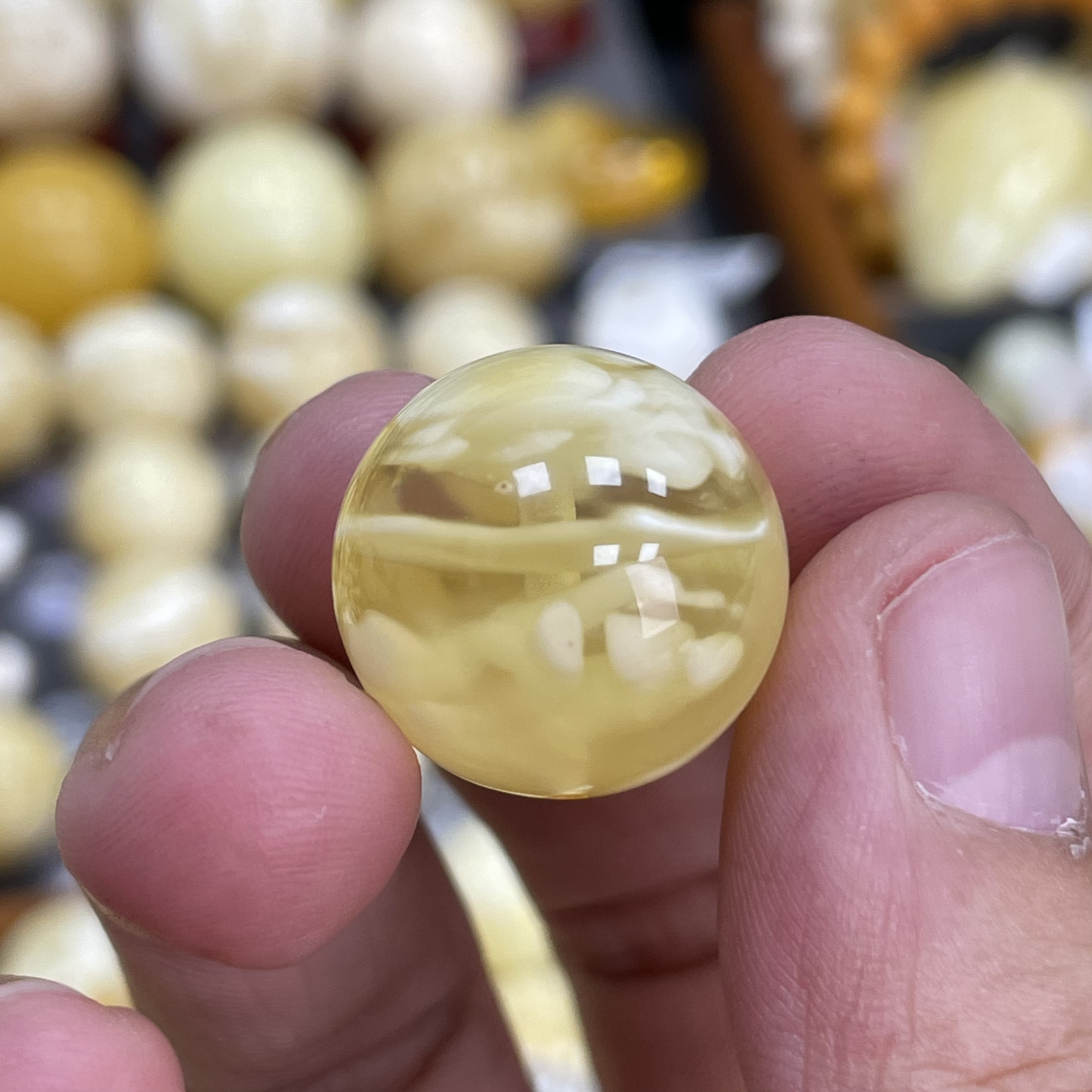 魔梵珠宝｜18.6mm俄料天然蜜蜡 金妖溶洞特色 瑕疵款