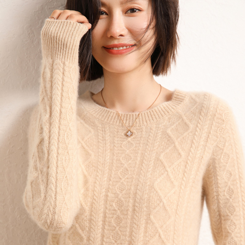 【重磅加厚】新款羊绒圆领加厚钮花毛衣女宽松羊绒衫显瘦打底针织衫