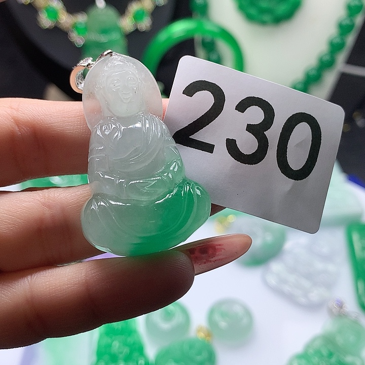 翡翠吊坠(不含链)未镶嵌