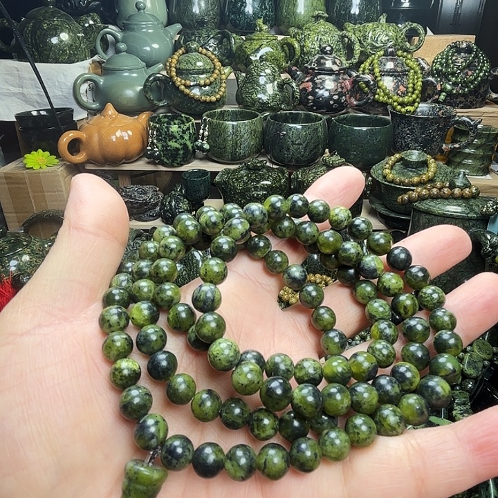 蛇纹石玉未镶嵌珠宝半成品藏玉药王石福利款0.8 108颗