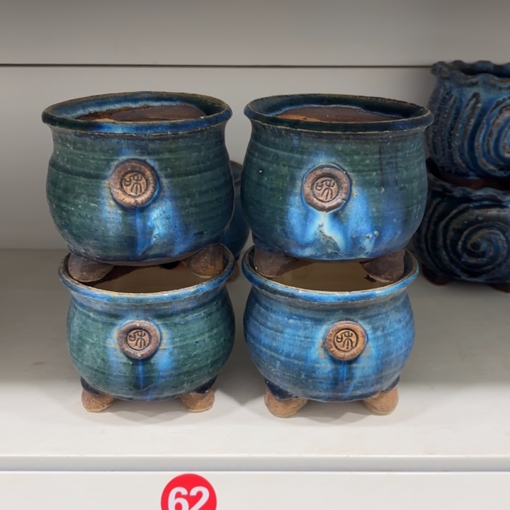 内口8.5高9左右，4个