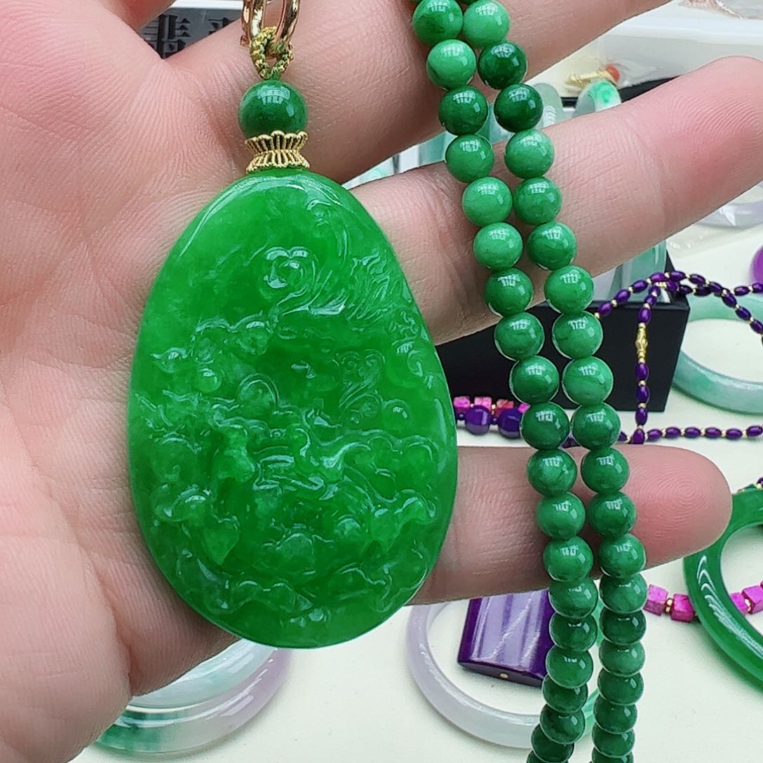 翡翠吊坠(赠链)银S925镶嵌