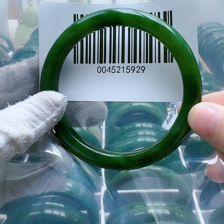 和田玉（碧玉）手镯未镶嵌61