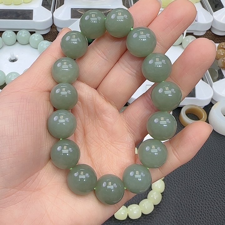 和田玉手串未镶嵌