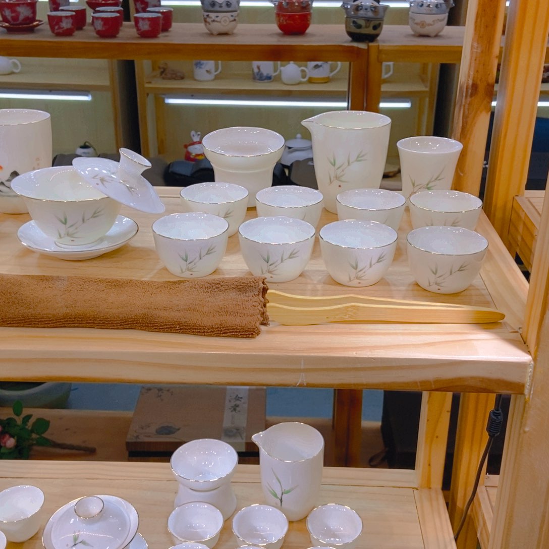 轻颜相机真的是我见的