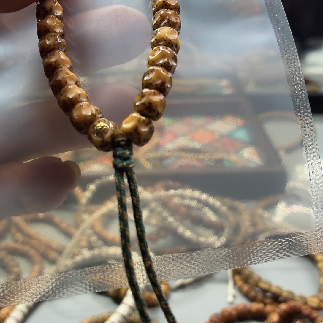 杨***豆星月菩提吊坠慢工松散7.8