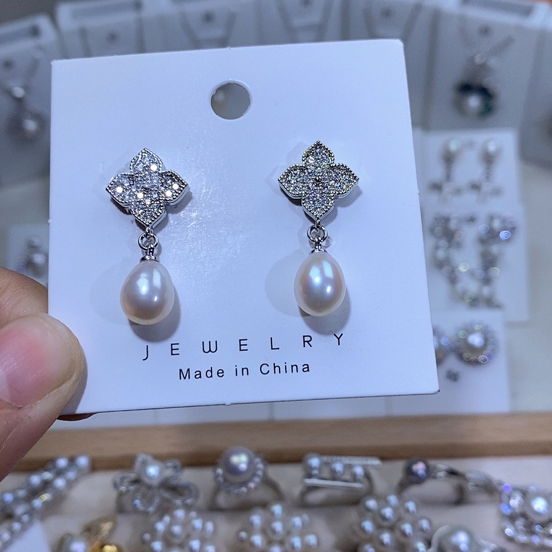 耳饰淡水珍珠未镶嵌