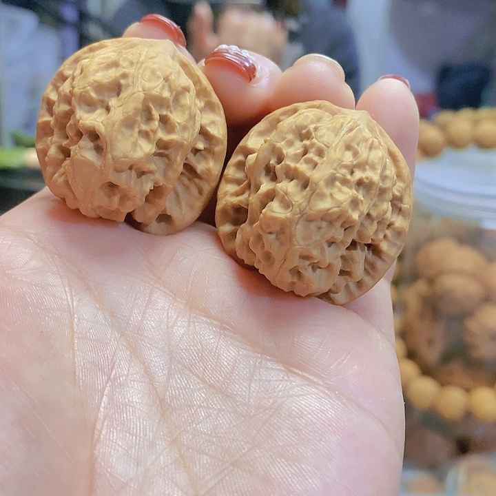 【闪购商品】文玩核桃把件33.5野狼