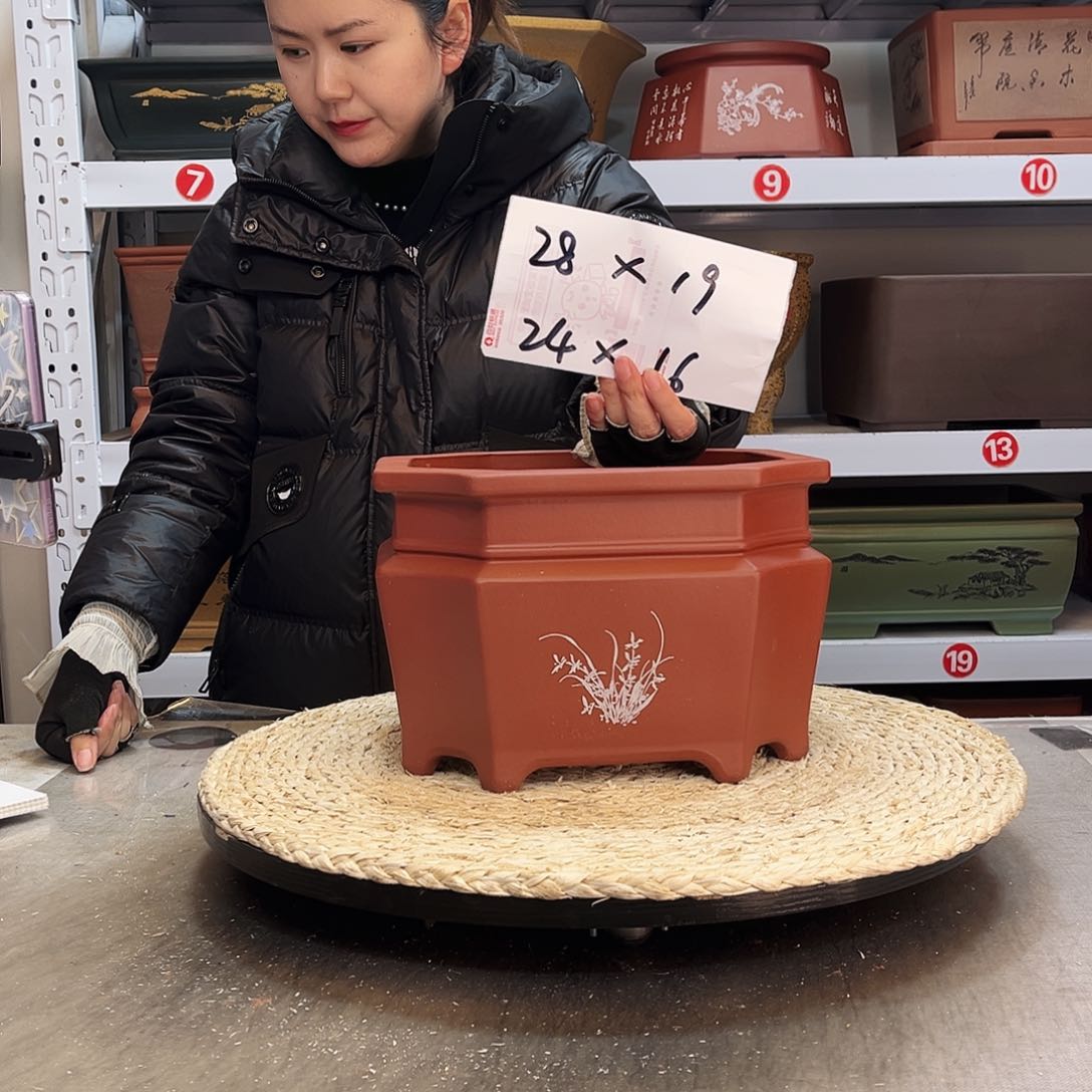 紫砂花盆紫砂花盆