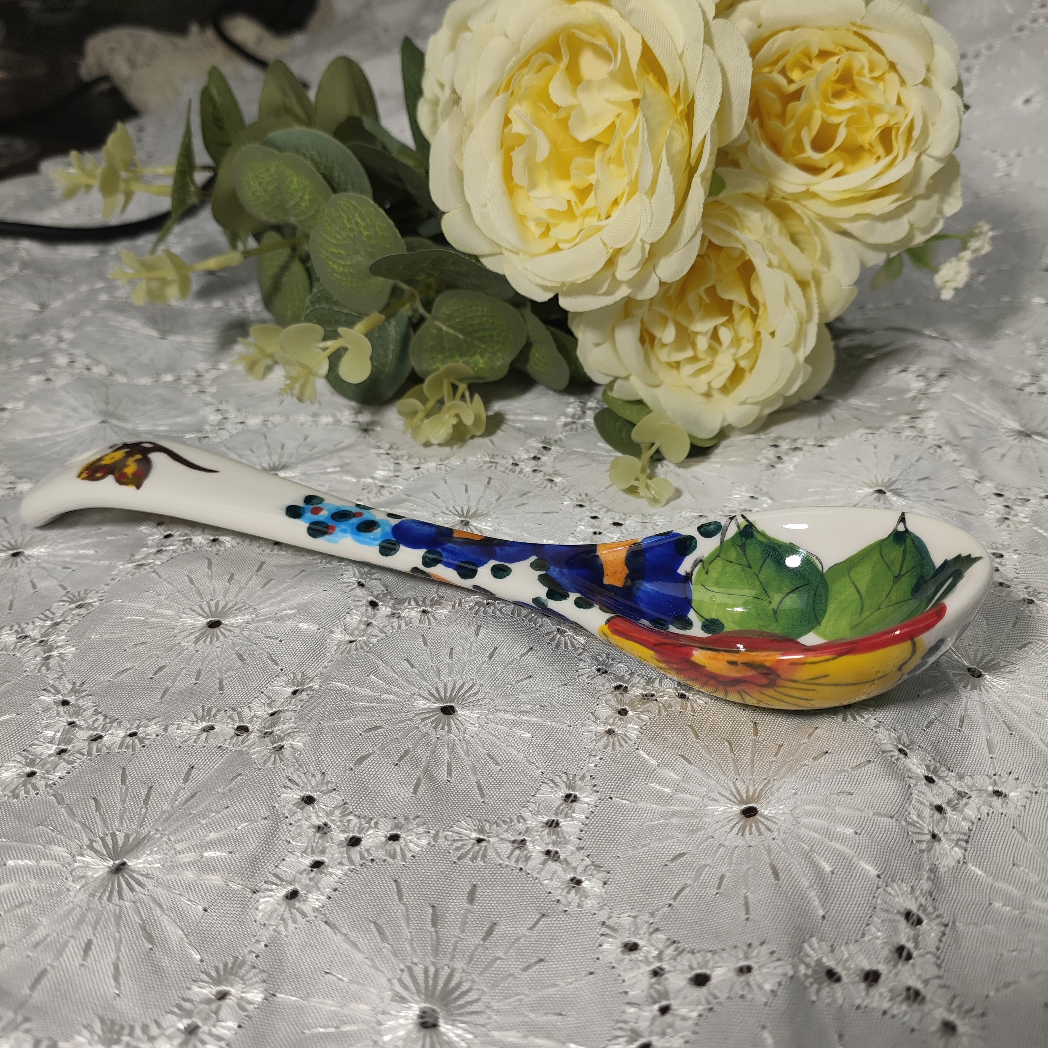 新疆包邮【繁花蝶舞】家用时尚大气陶瓷汤勺 一对