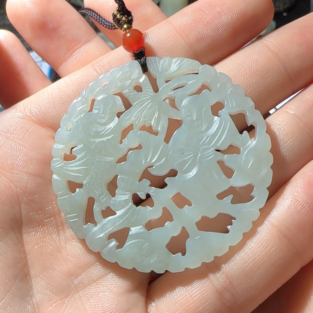 南***梦和田玉未镶嵌颈饰