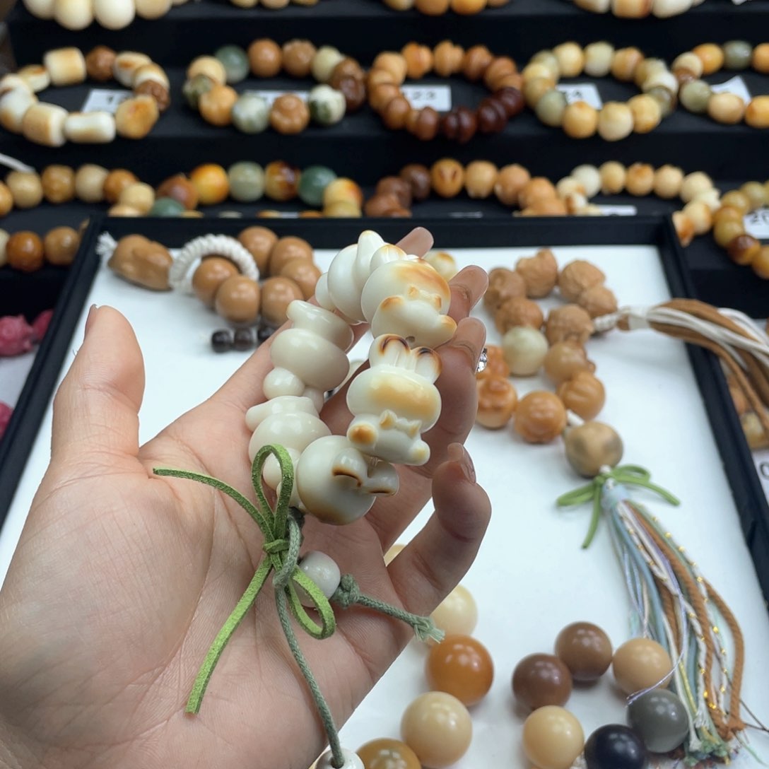 白玉菩提手串干磨
