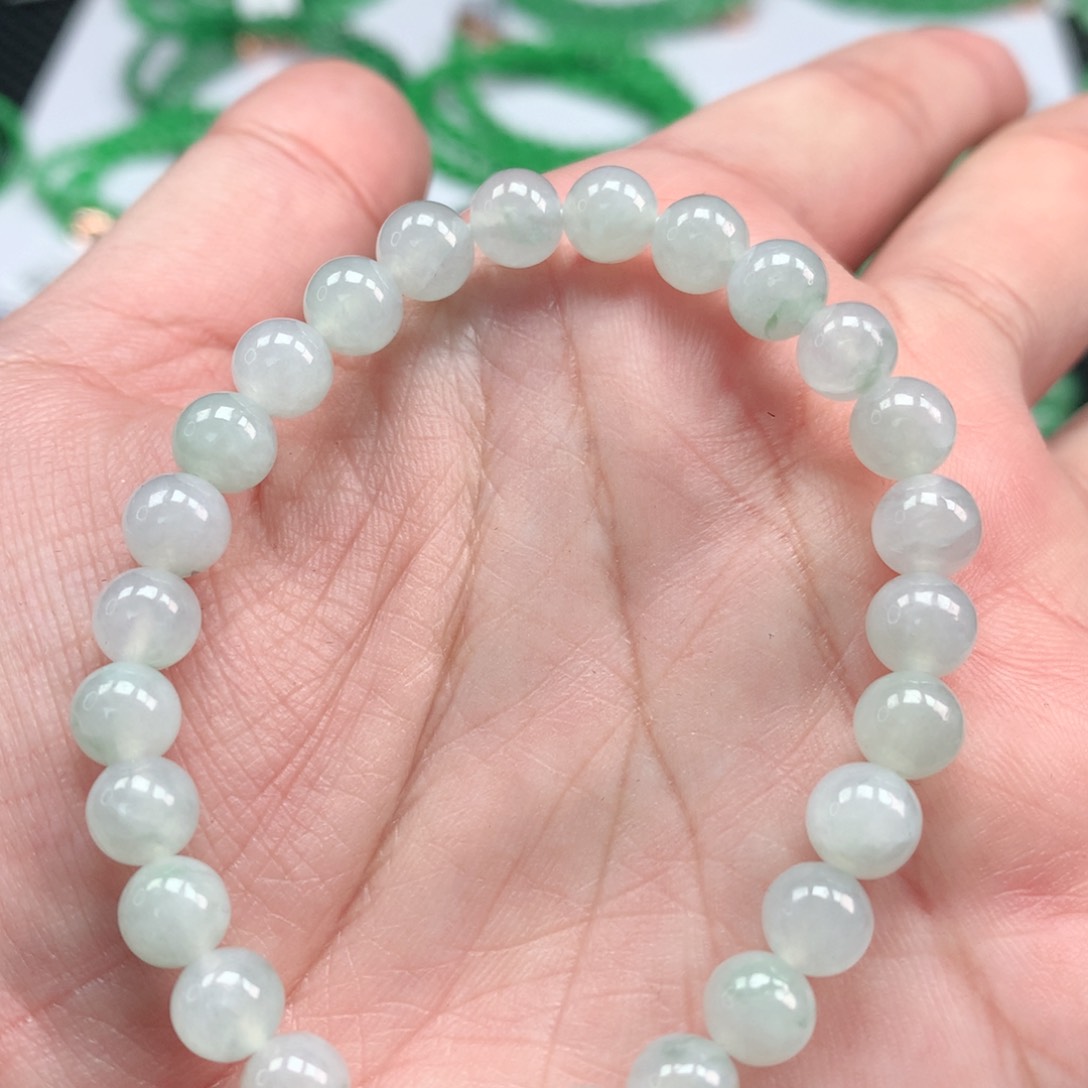 翡翠手链未镶嵌翡翠