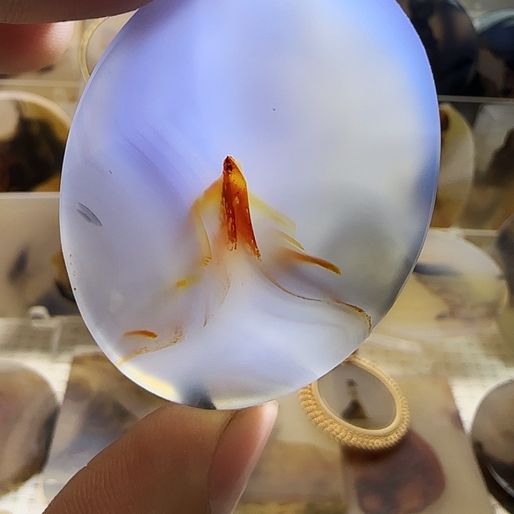 玛瑙/玉髓未镶嵌珠宝奇石