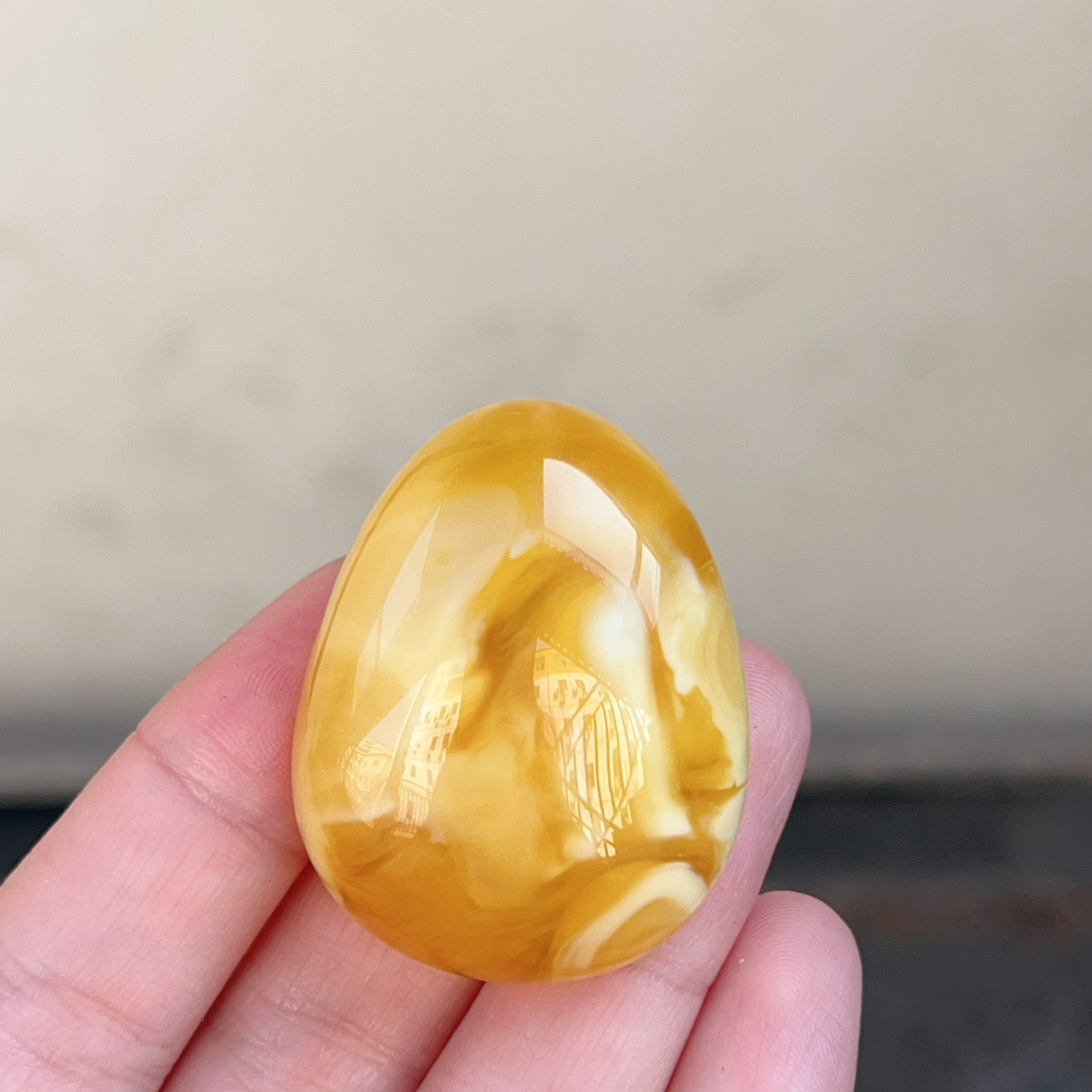 焦皮料妖花白花蜜蜡水滴吊坠，杨枝甘露品质，尺寸40-32-18，14.5克