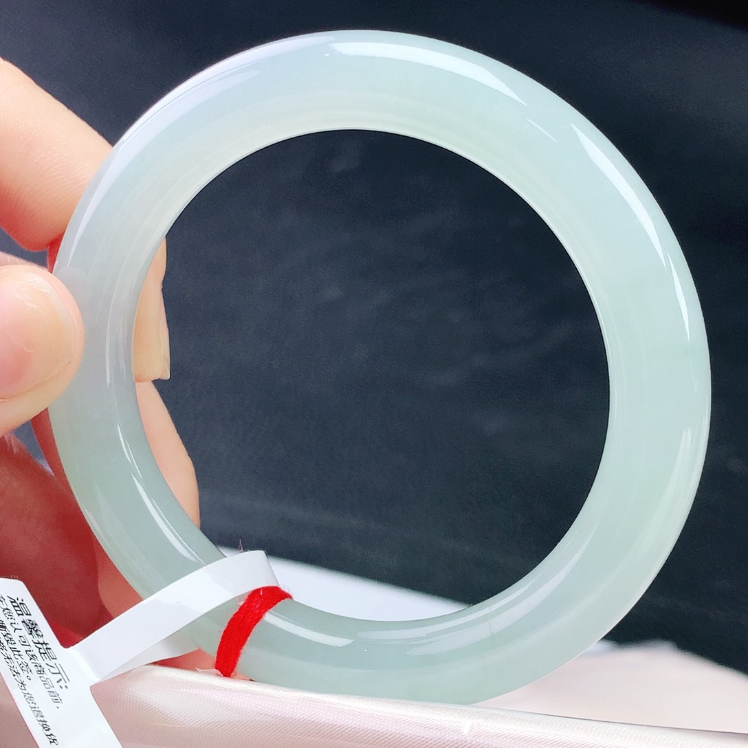 未镶嵌手镯翡翠56圈