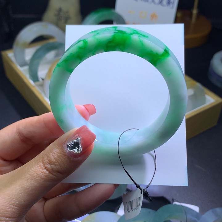 定制翡翠未镶嵌天然翡翠