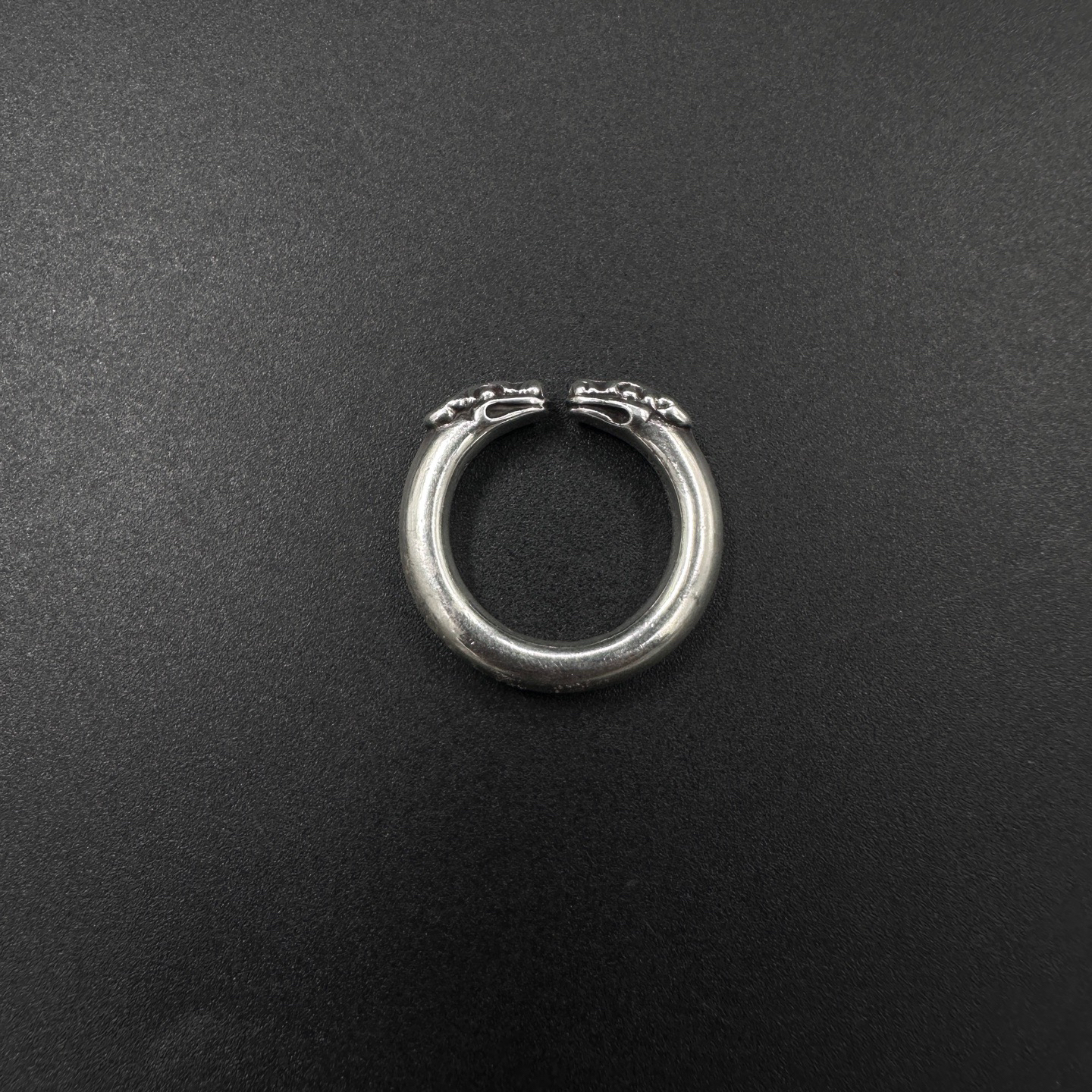 99新 Chrome Hearts/克罗心 ec 双头龙戒指 9码