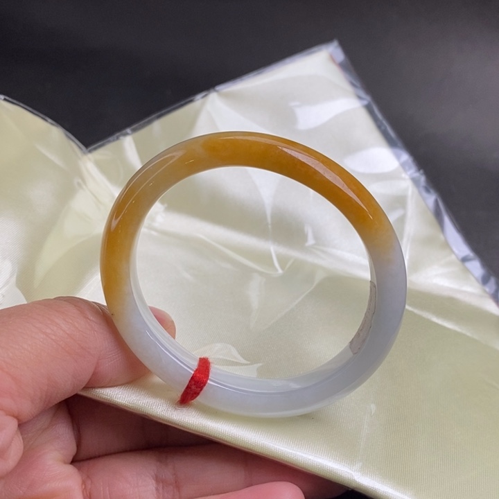 翡翠手镯未镶嵌贵妃51圈