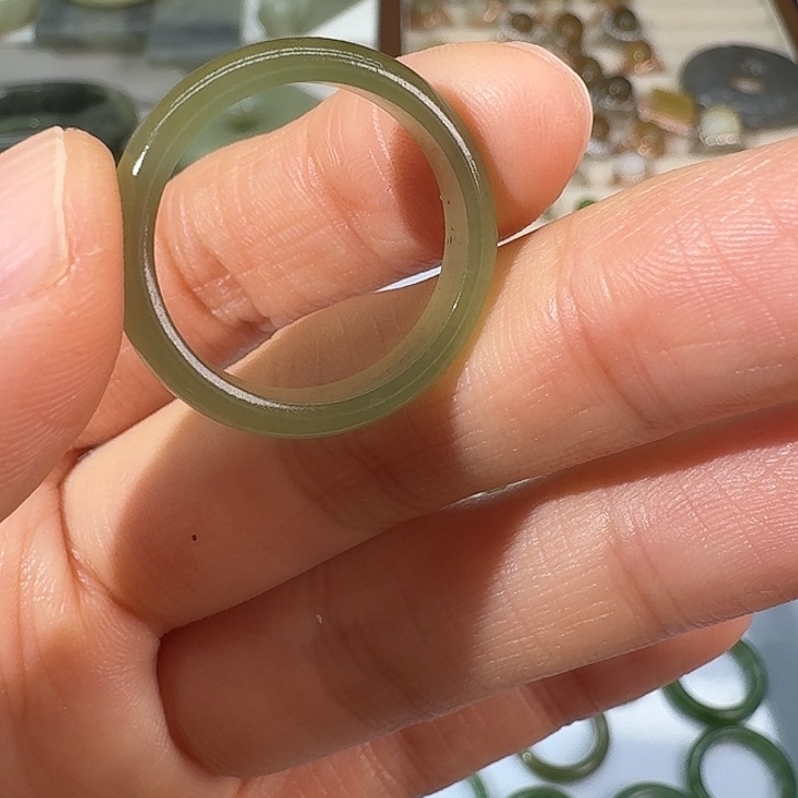 和田玉未镶嵌戒指19.5内径71