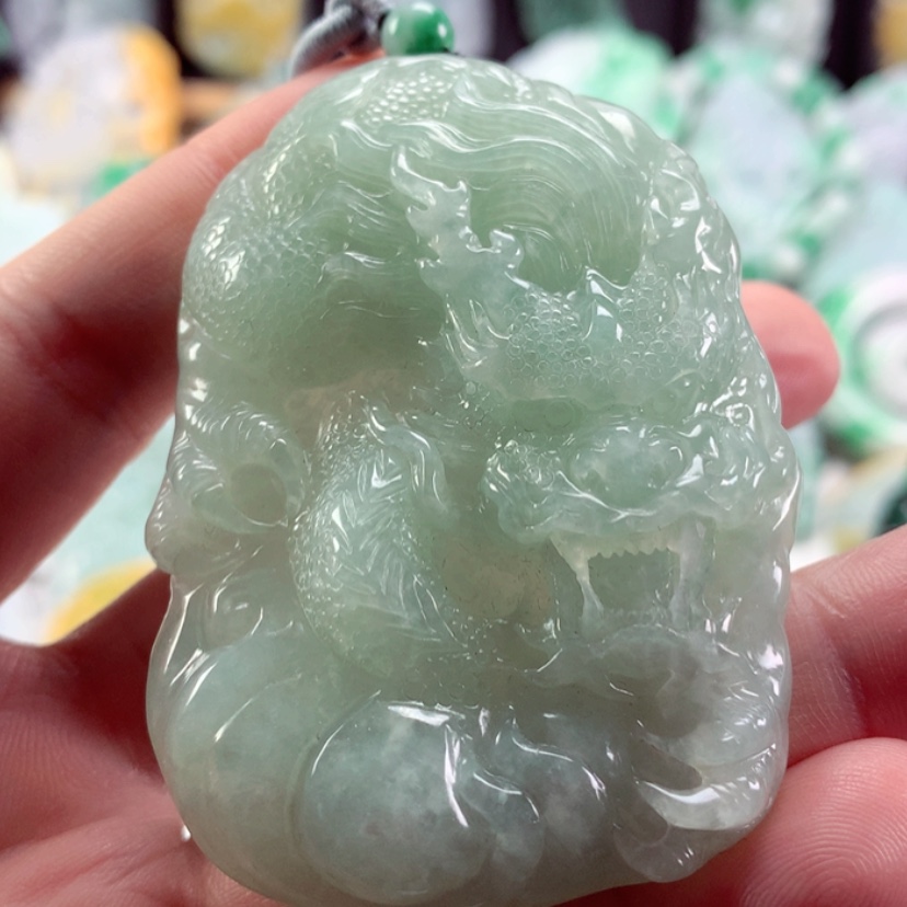 【闪购商品】翡翠吊坠(不含链)未镶嵌