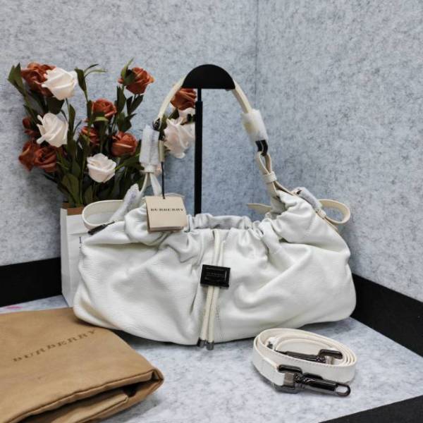 95新/博柏利/市场价12500/包包/250128RN0023