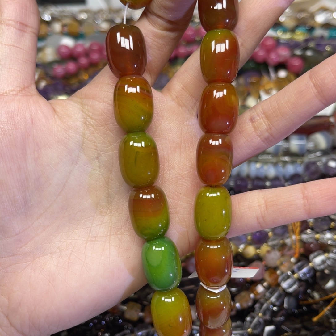 良***Y玛瑙/玉髓散珠盐源玛瑙