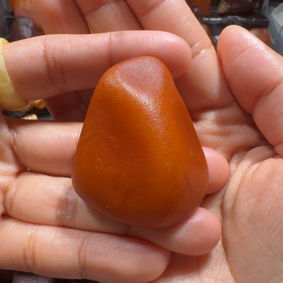 定制琥珀未镶嵌定制