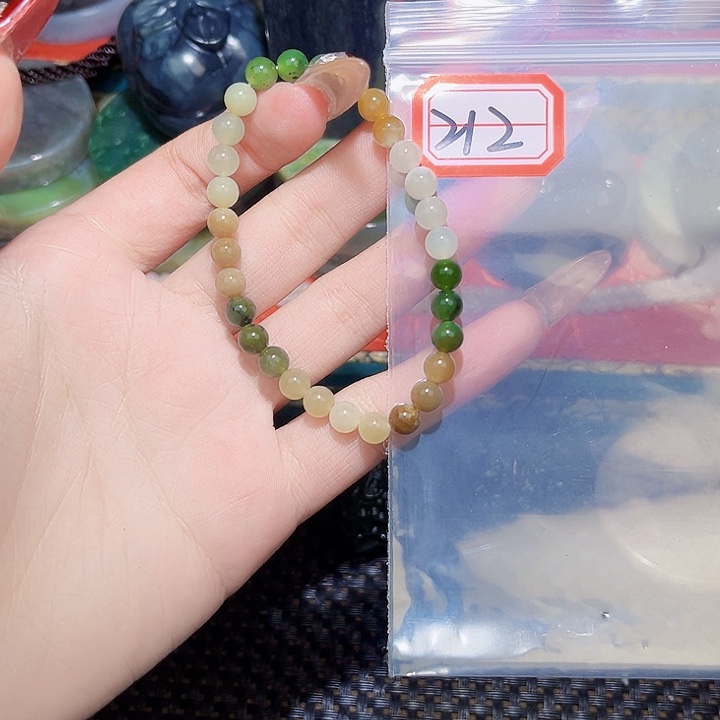 和田玉和田玉边角料随机发未镶嵌