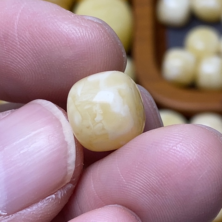 蜜蜡琥珀画未镶嵌刷*