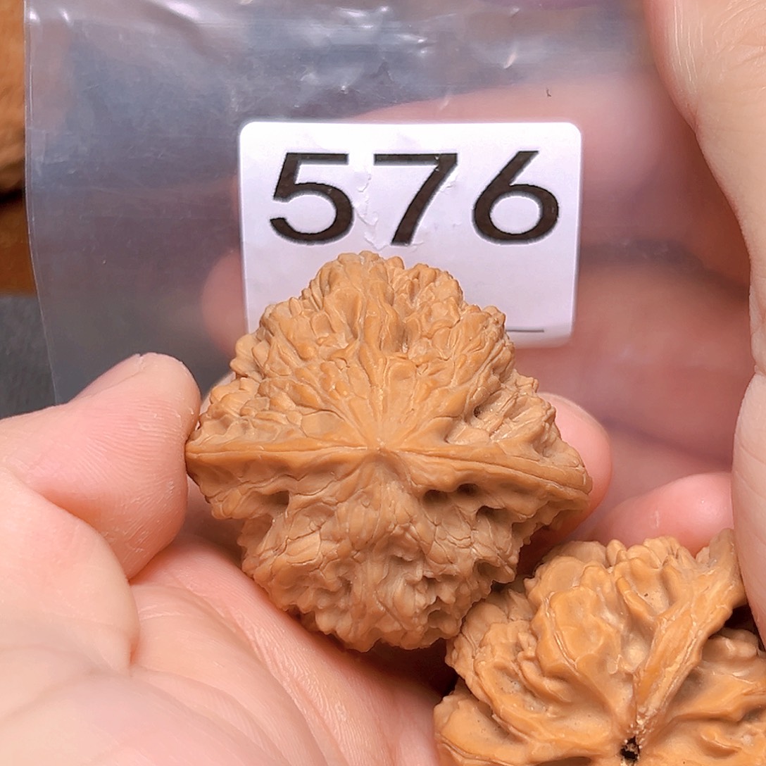 吊坠文玩核桃44野牛