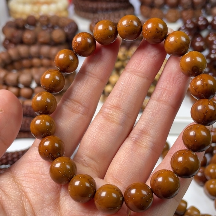 紫金鼠手串?****。11.尺寸练手款