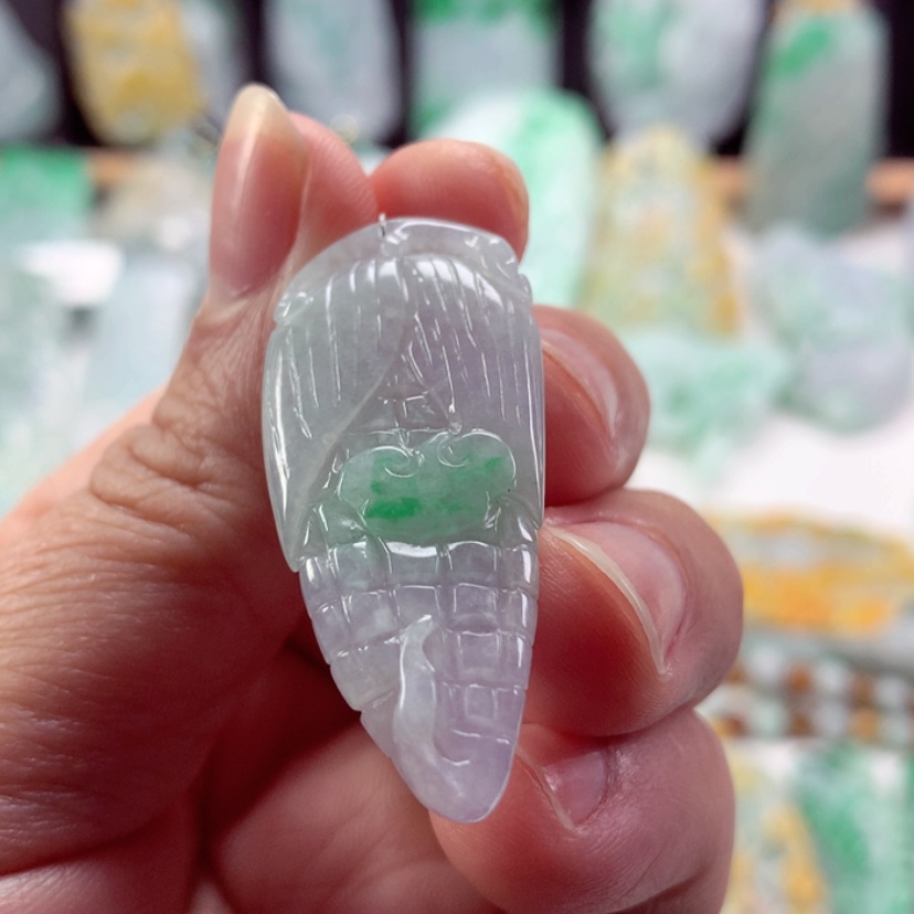 【闪购商品】翡翠吊坠(不含链)未镶嵌