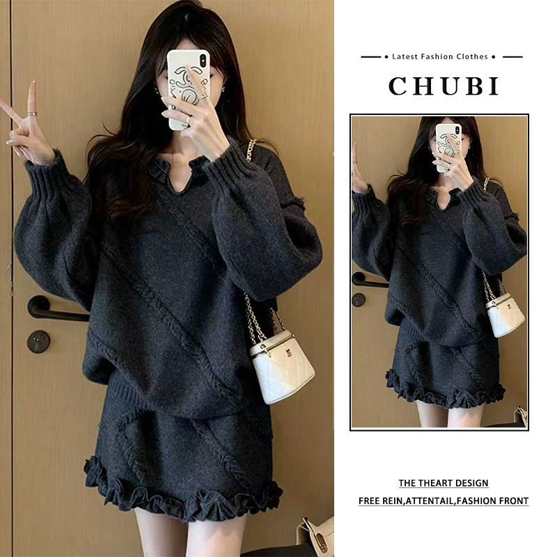 2025秋冬新款慵懒风针织套装女V领设计感毛衣花边短裙宽松两件套